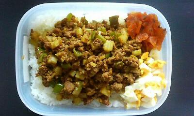 ドライカレー弁